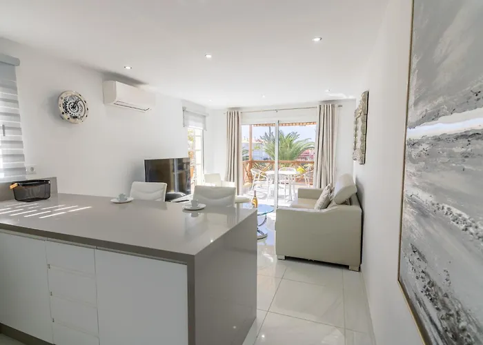 Mango La Caleta Hideaway *