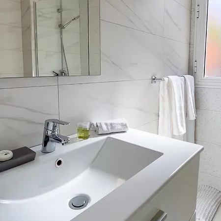 Mango La Caleta Hideaway * أذيخي